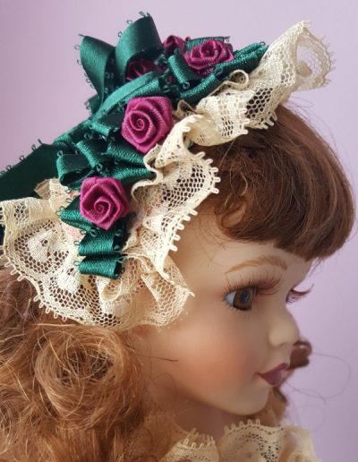 Samantha 1998 hat 2