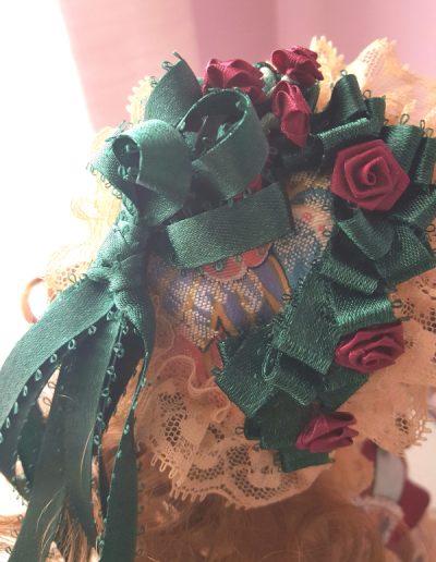 Samantha 1998 hat 3